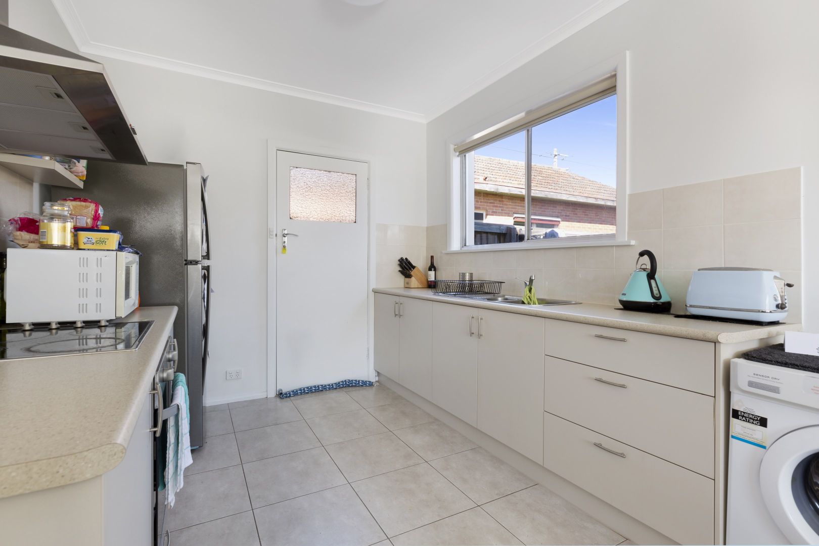 4/1110 Gregory Street, Lake Wendouree VIC 3350, Image 2