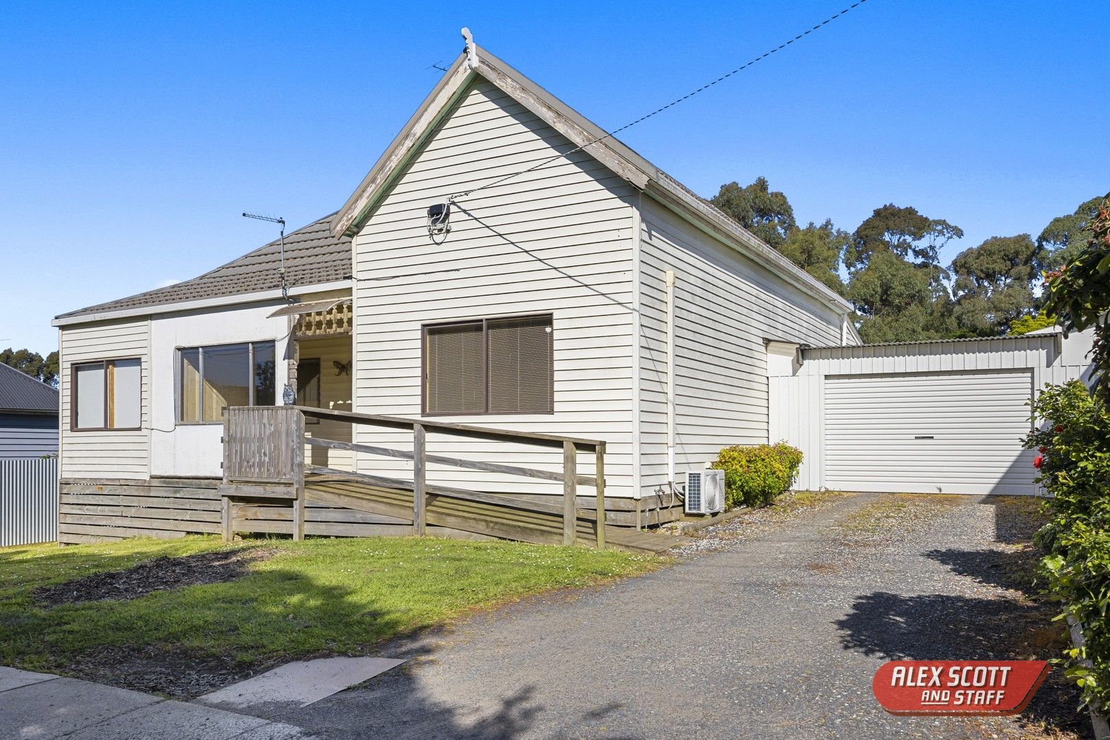 28 Bourke Street, Korumburra VIC 3950, Image 0