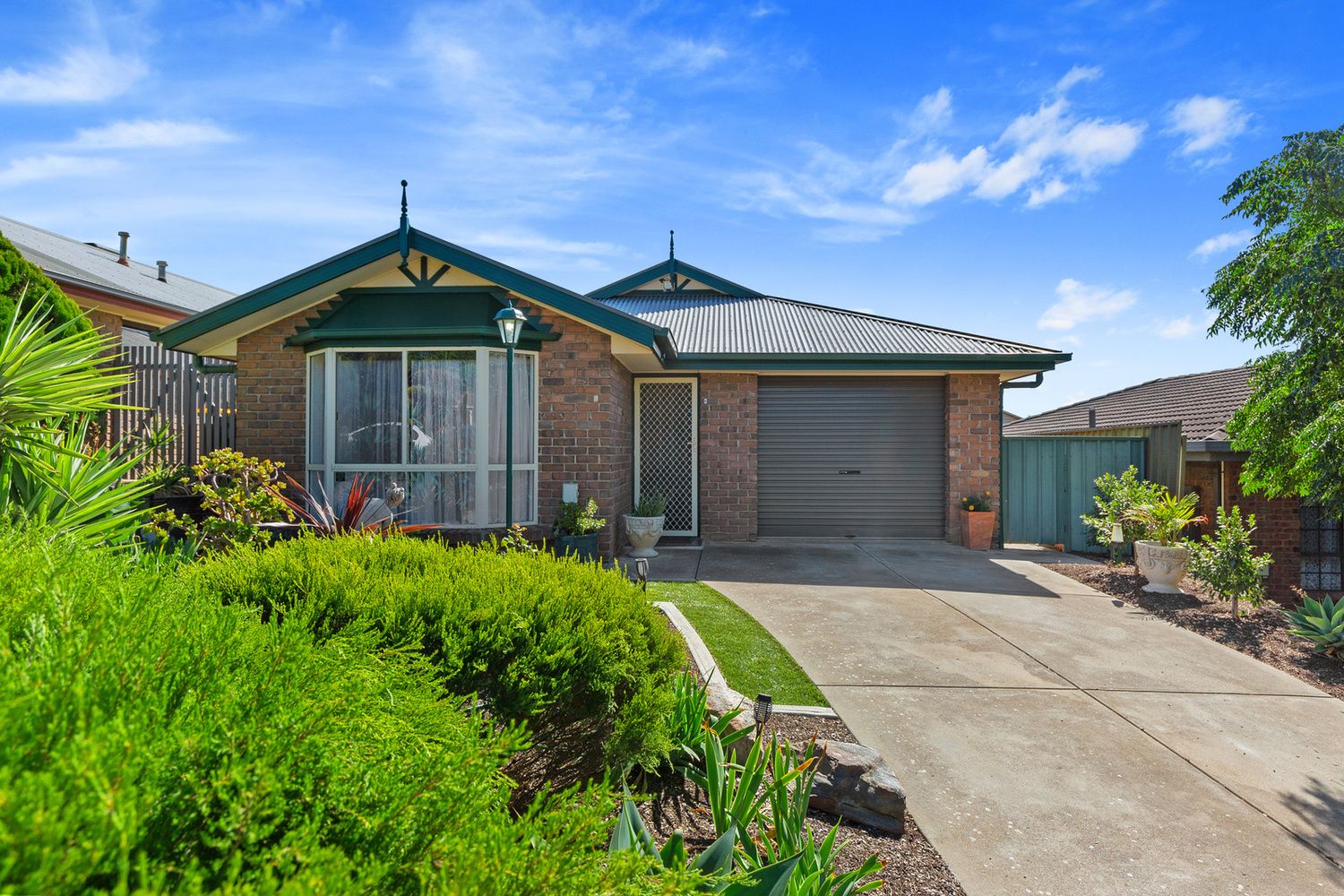 2 bedrooms Apartment / Unit / Flat in 2/11 Shoalstone Court MOANA SA, 5169