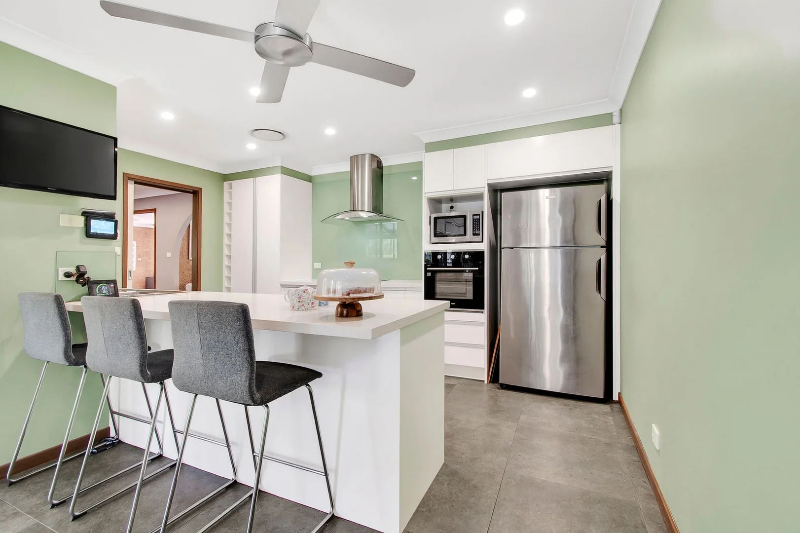 Image 4