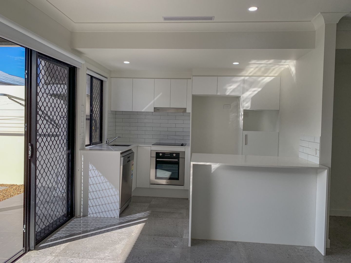 Carina QLD 4152 2 beds townhouse for Rent, 460 13111333 Domain