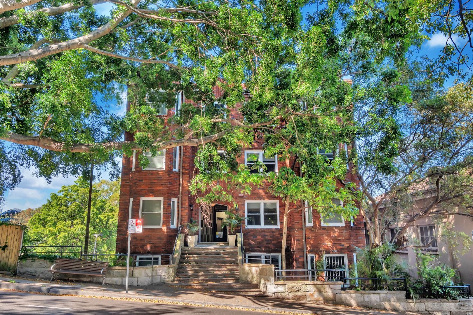 1 bedrooms Apartment / Unit / Flat in 6/164 Bellevue Road BELLEVUE HILL NSW, 2023