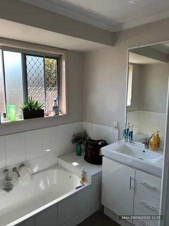 Additional image 9 of 1 Rushworth Court, Parkwood QLD 4214