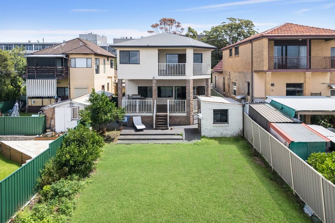 Picture of 102 Rocky Point Road, KOGARAH NSW 2217