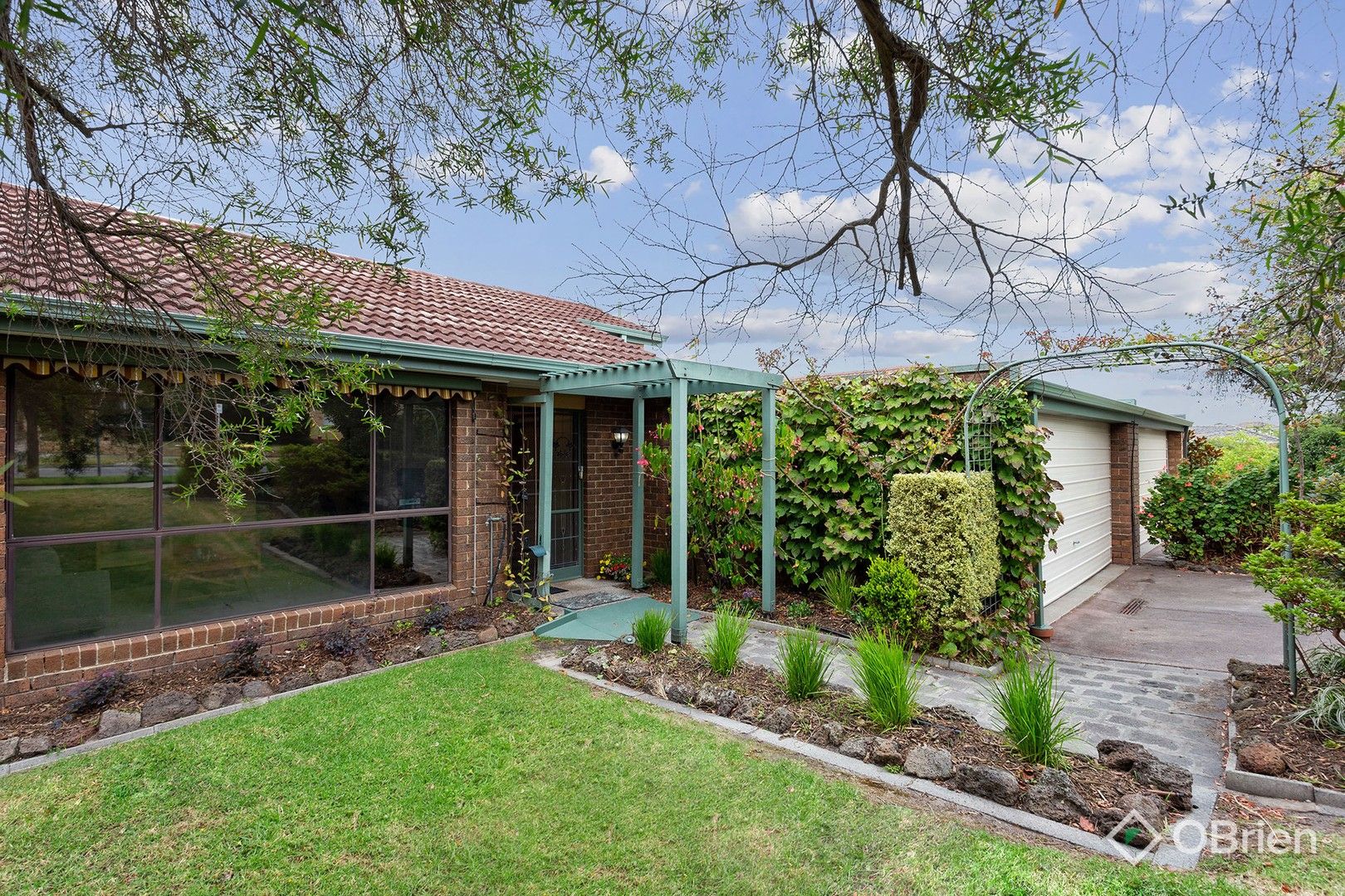 3 bedrooms House in 18 Bernard Street CHELTENHAM VIC, 3192