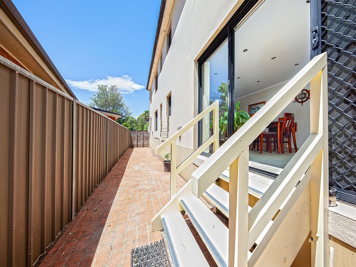 2/9 Florence Avenue, Eastlakes NSW 2018, Image 2