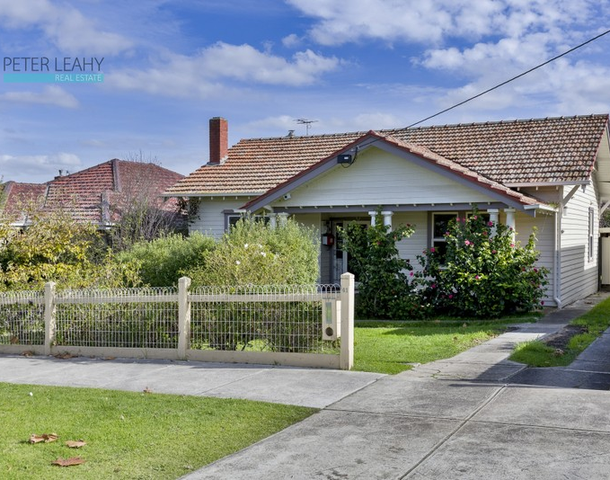 41 Carnarvon Road, Strathmore VIC 3041