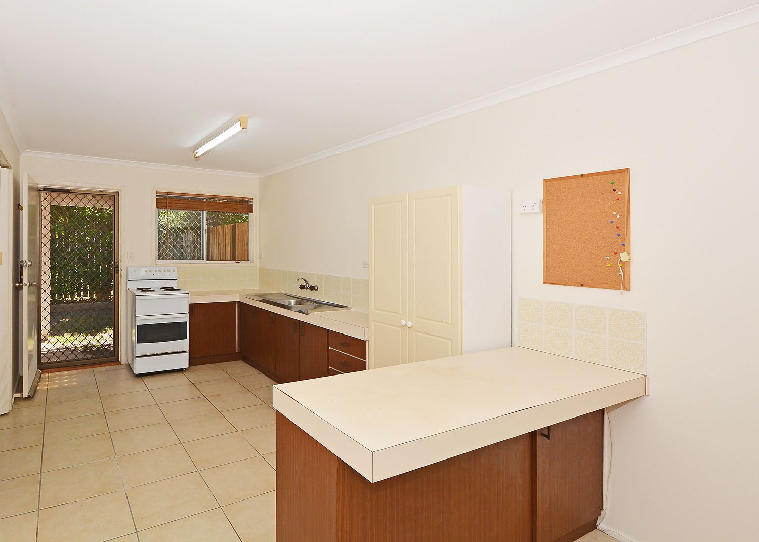 1/29 Saunders Street, Point Vernon QLD 4655, Image 1