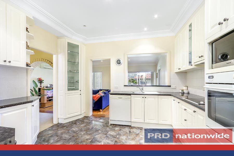 8 Pindari Road, Peakhurst Heights NSW 2210, Image 1