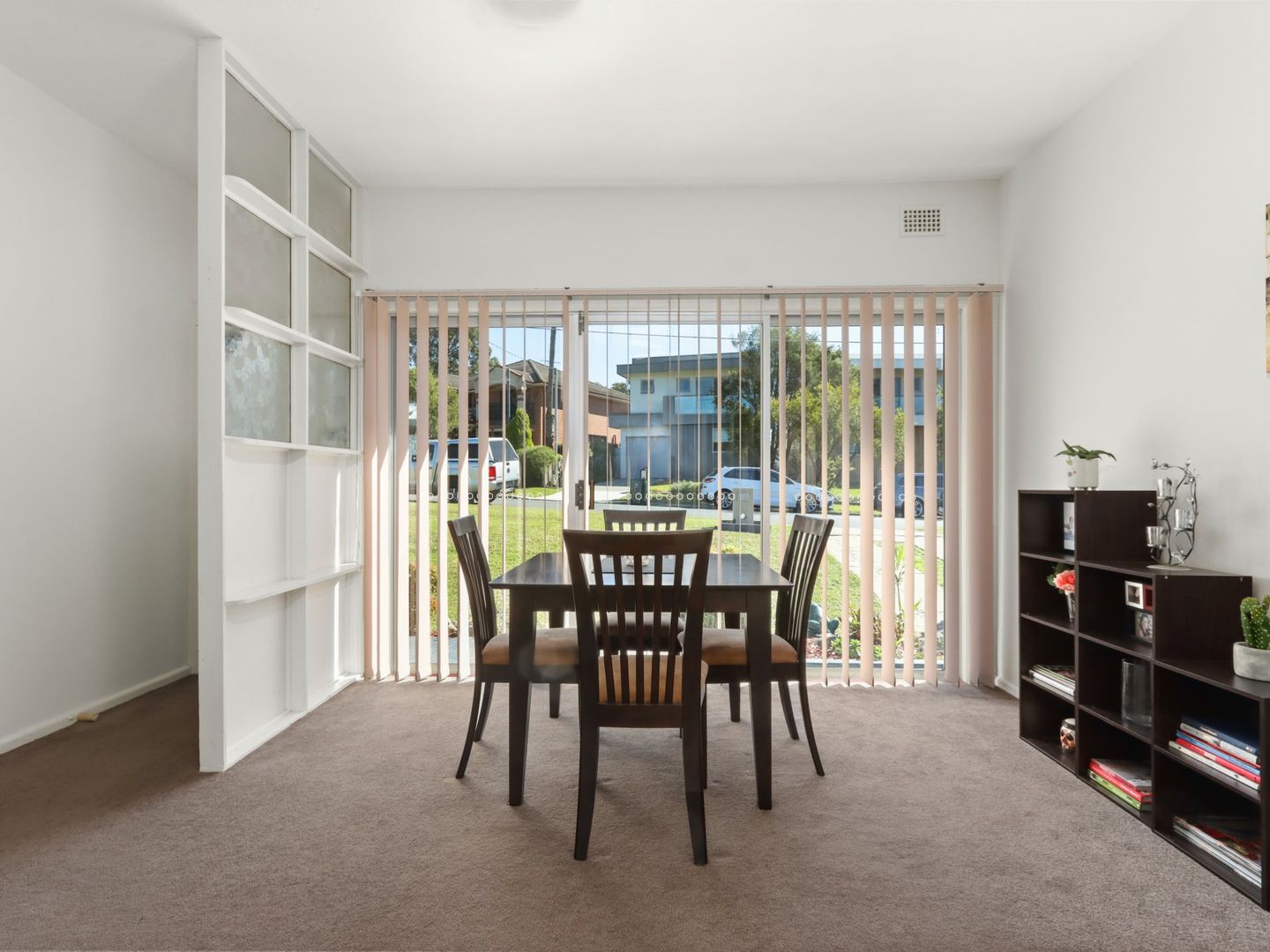 10 Omaru Avenue, Miranda NSW 2228, Image 2