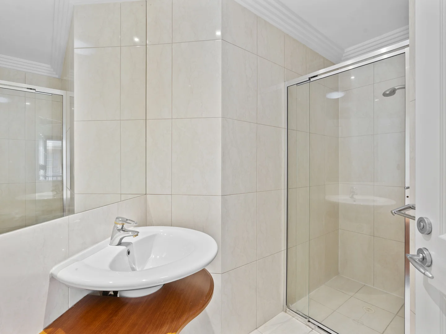 Additional image 12 of 7/136 Central Avenue, Indooroopilly QLD 4068