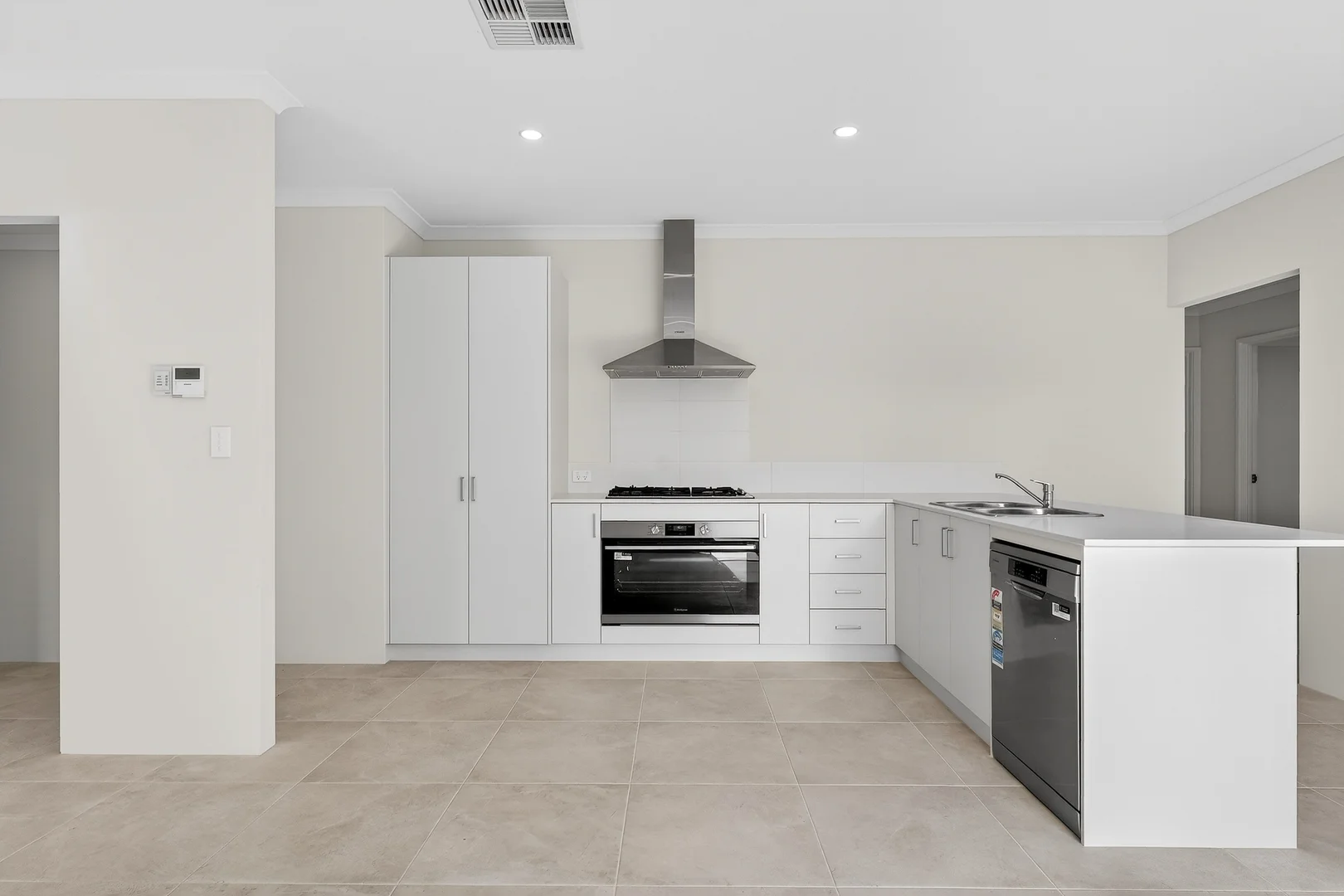 Additional image 15 of 16 Invermay Lane, Brookdale WA 6112