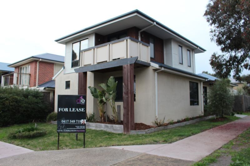 3 bedrooms House in 127 Flaxen Hills Road DOREEN VIC, 3754