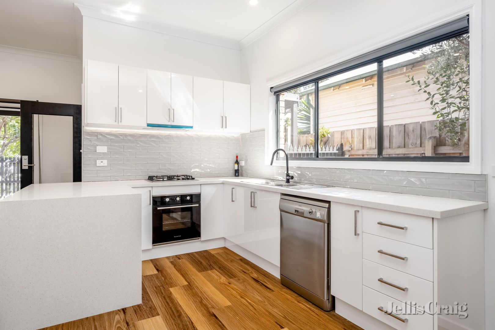 1/10 Orient Grove, Brunswick Property History & Address Research Domain