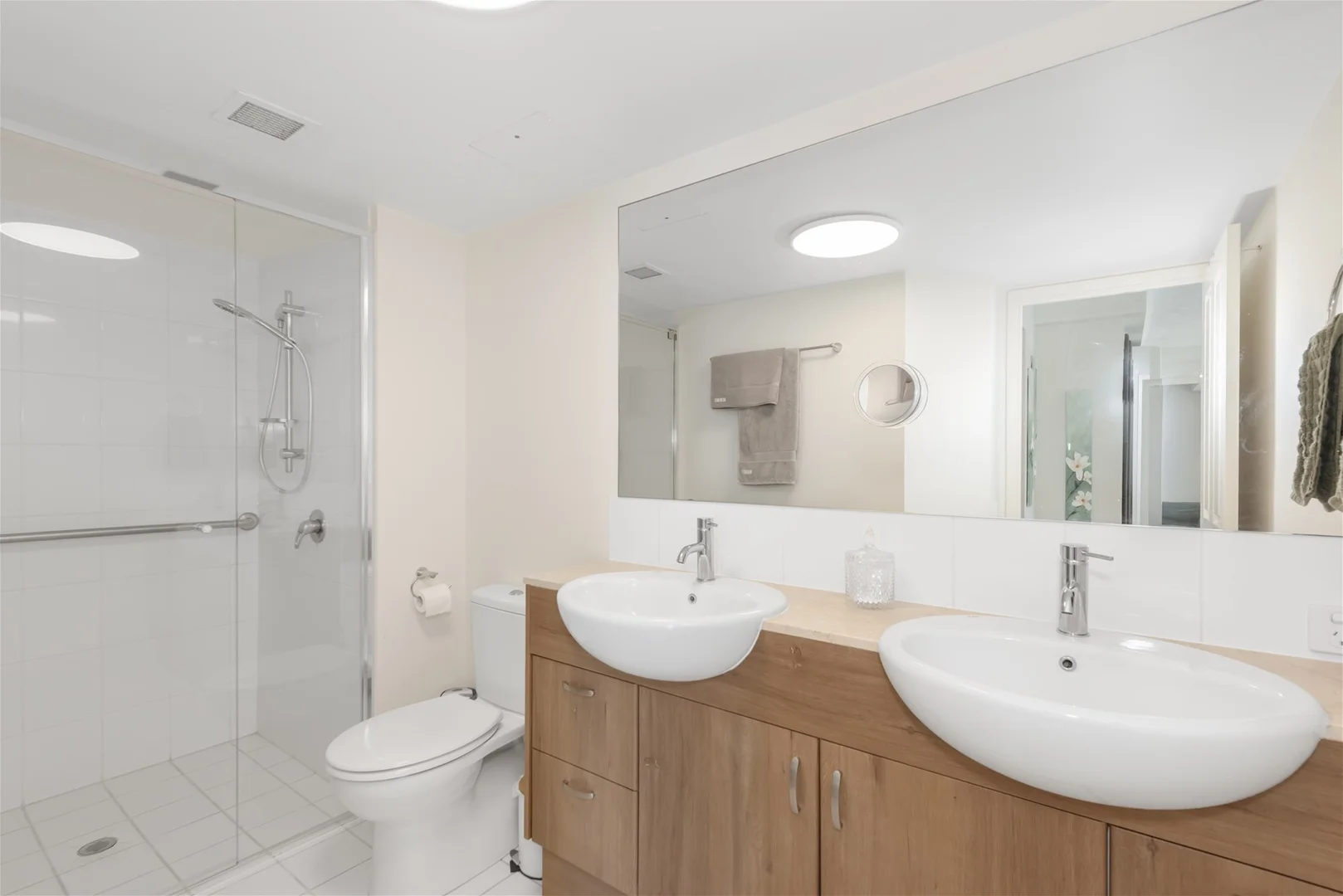 Additional image 6 of 57/2894-2910 Gold Coast Highway, Surfers Paradise QLD 4217