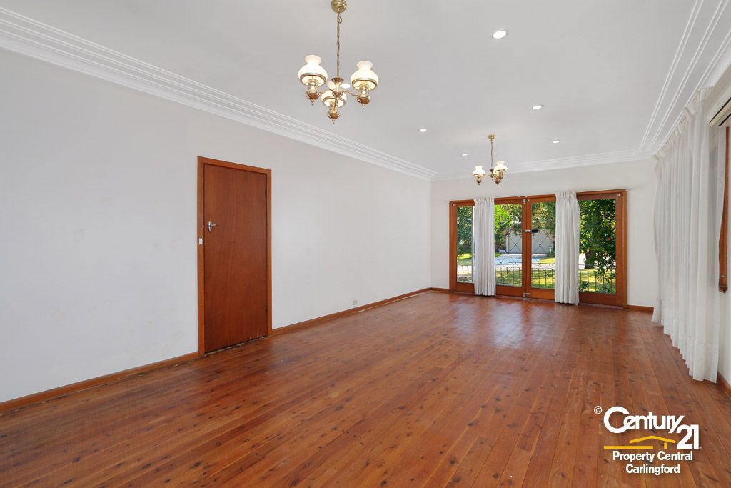 16 Wavell Avenue, Carlingford NSW 2118, Image 2