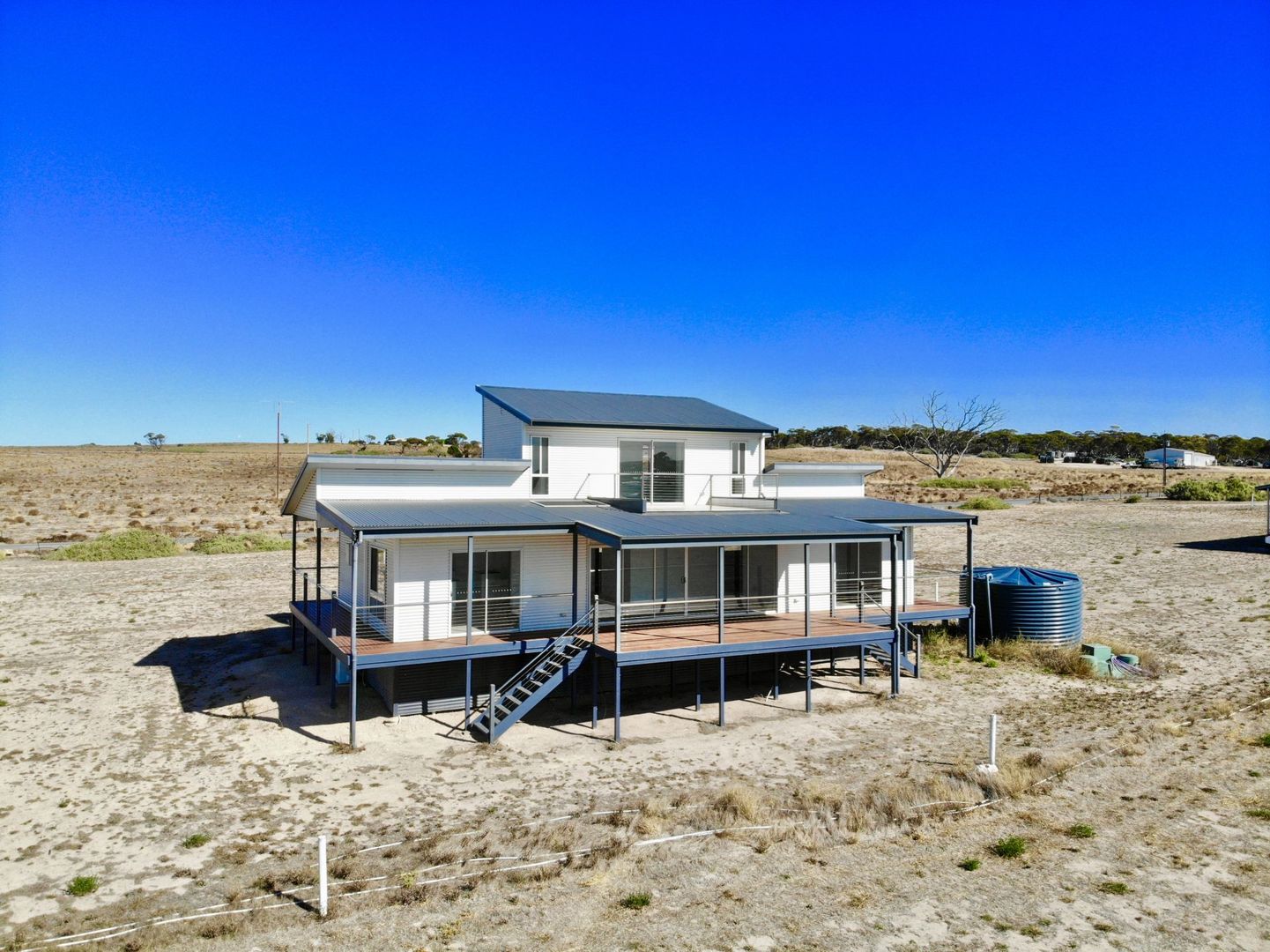 18 Woodlawn Road, Streaky Bay SA 5680, Image 2