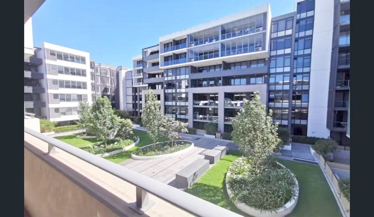 1 bedrooms Apartment / Unit / Flat in 502/1 Half Street WENTWORTH POINT NSW, 2127