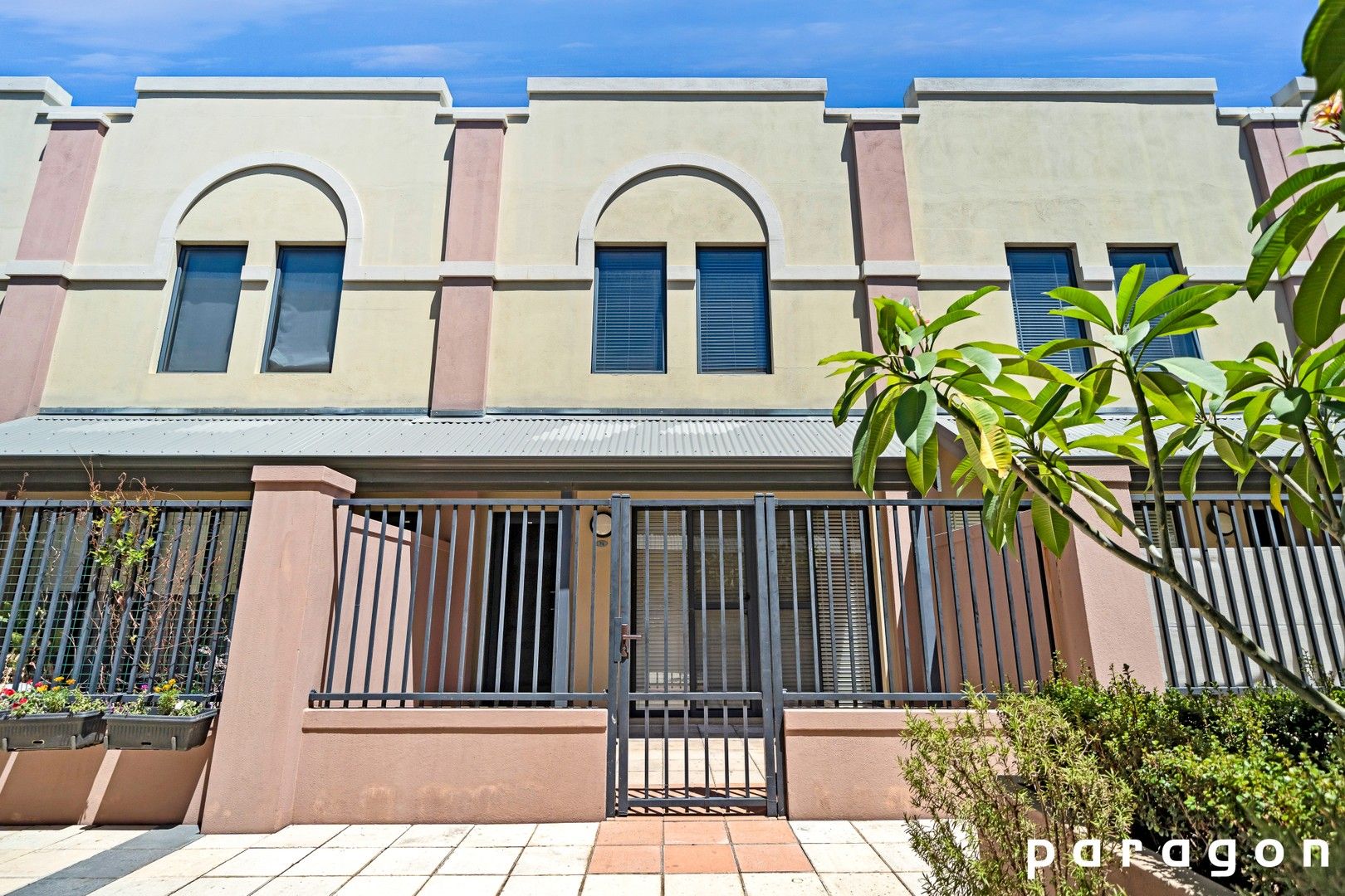 2 bedrooms House in 71/1 Station Street SUBIACO WA, 6008