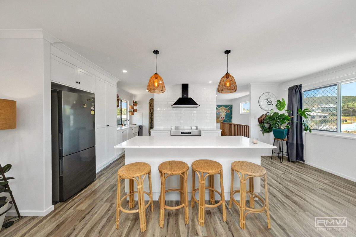 64 Marine Parade, Emu Park QLD 4710 Domain