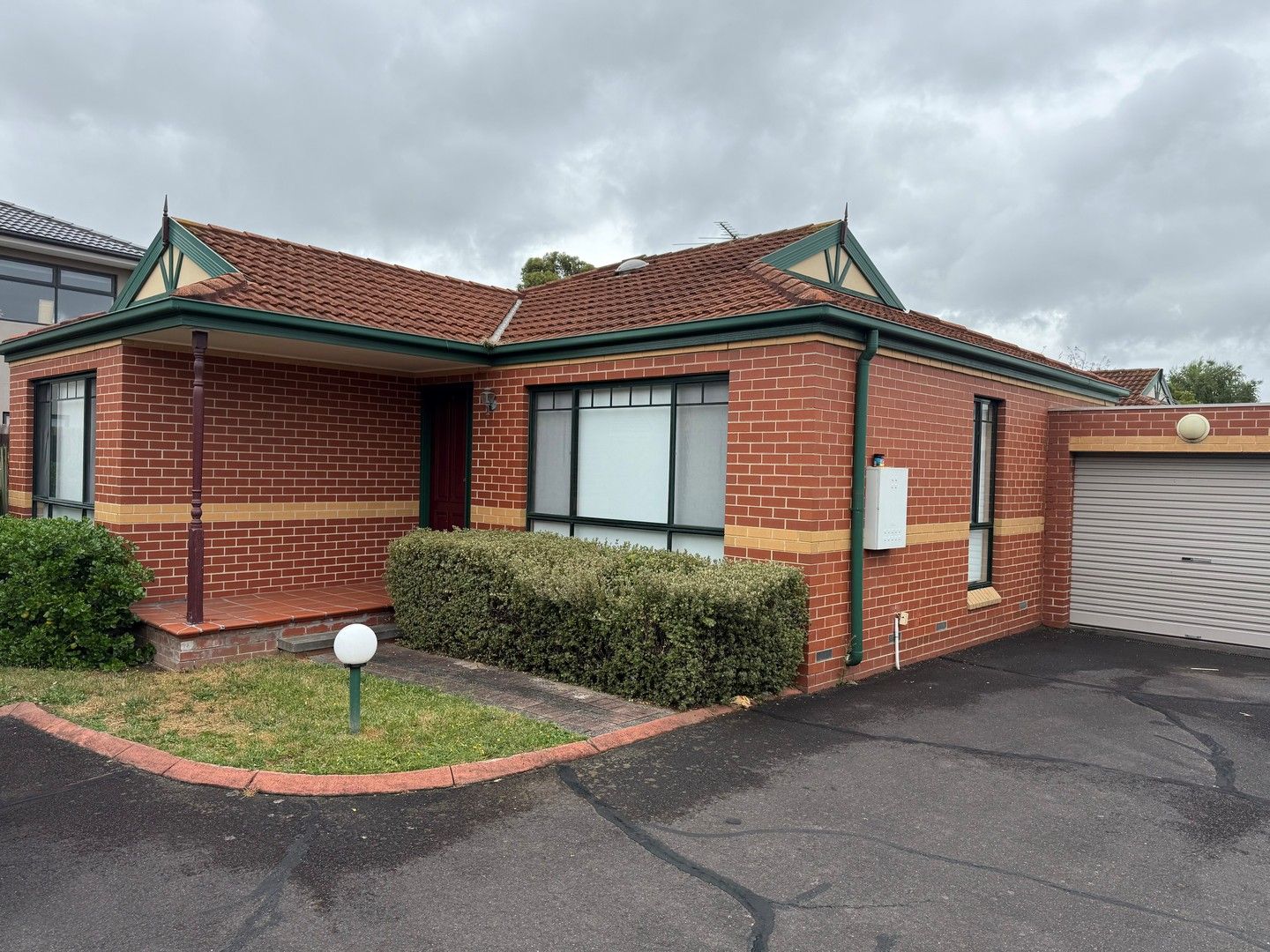 2 bedrooms Apartment / Unit / Flat in 21/240 Mountain Highway WANTIRNA VIC, 3152