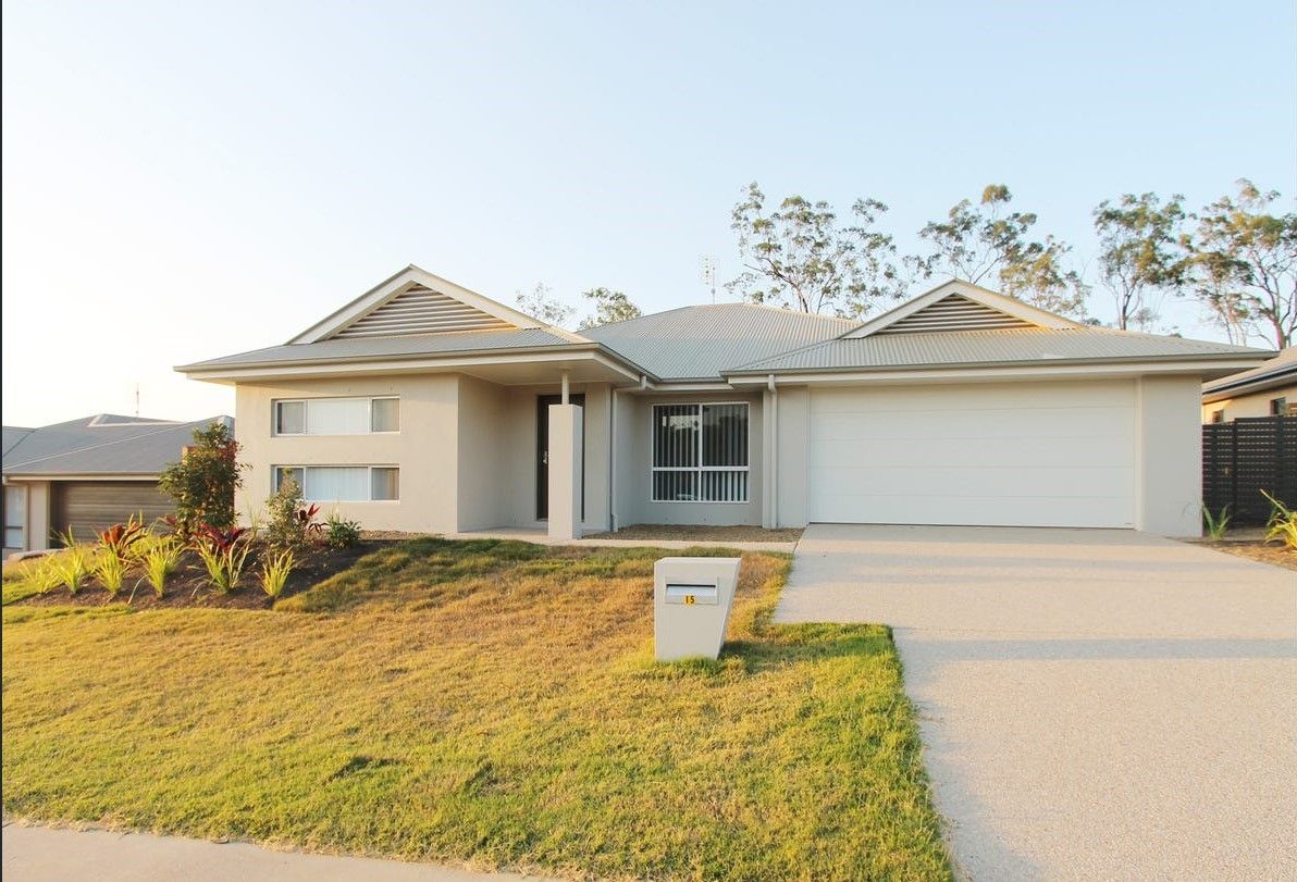 4 bedrooms House in 15 Brushtail Court BOYNE ISLAND QLD, 4680