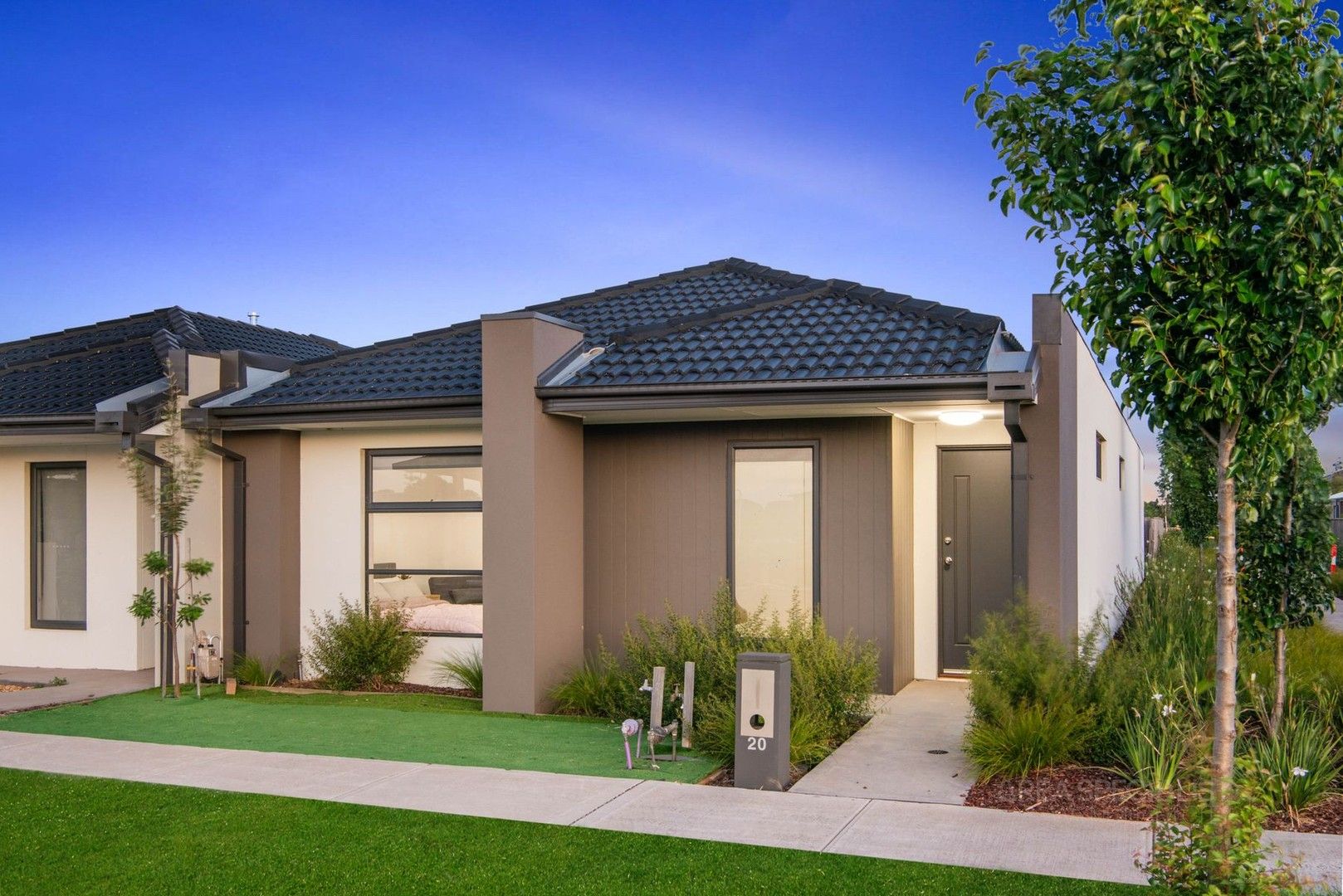 4 bedrooms House in 20 Spector Walk WERRIBEE VIC, 3030