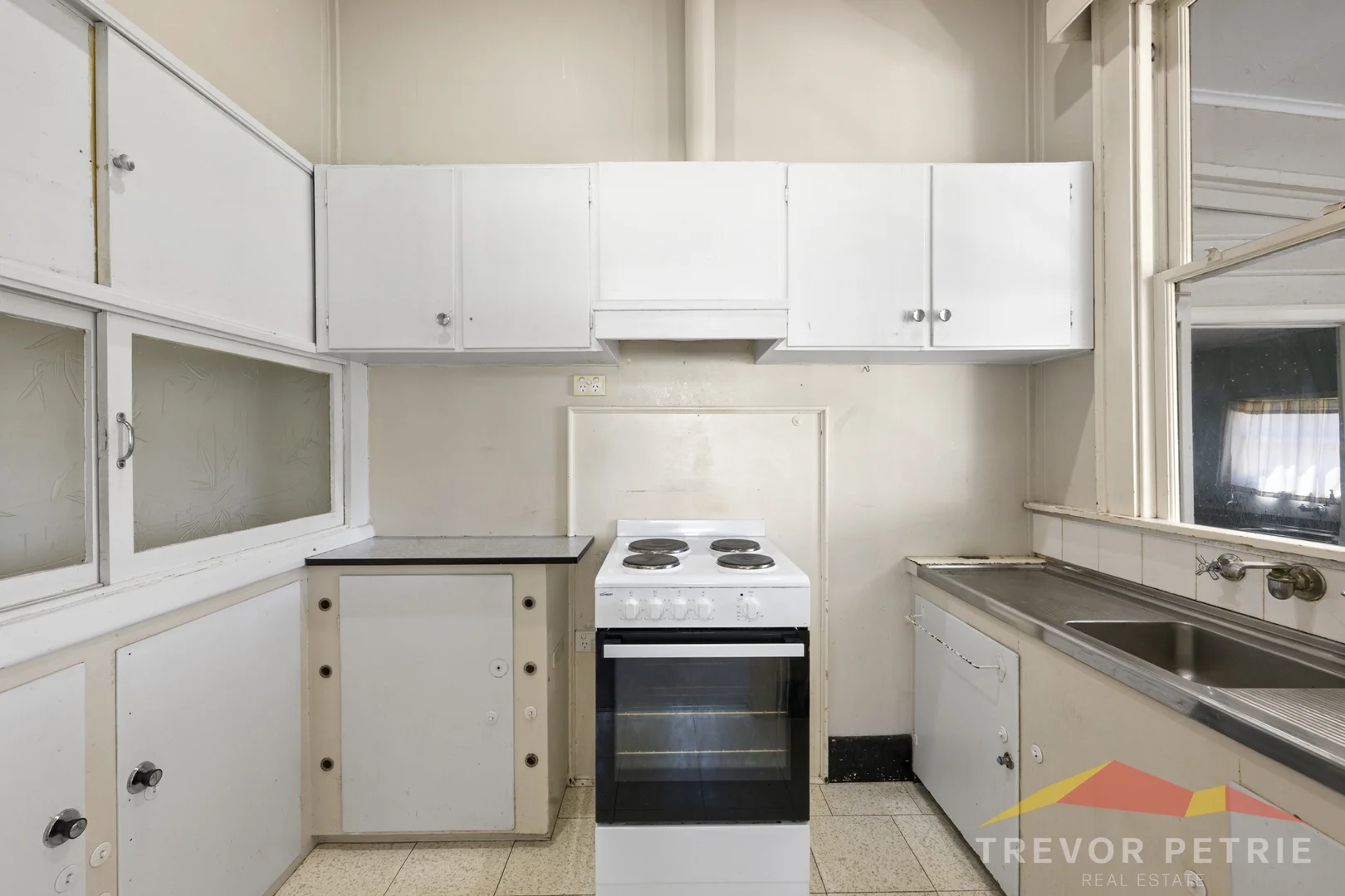 Additional image 5 of 305 Main Road, Golden Point VIC 3350