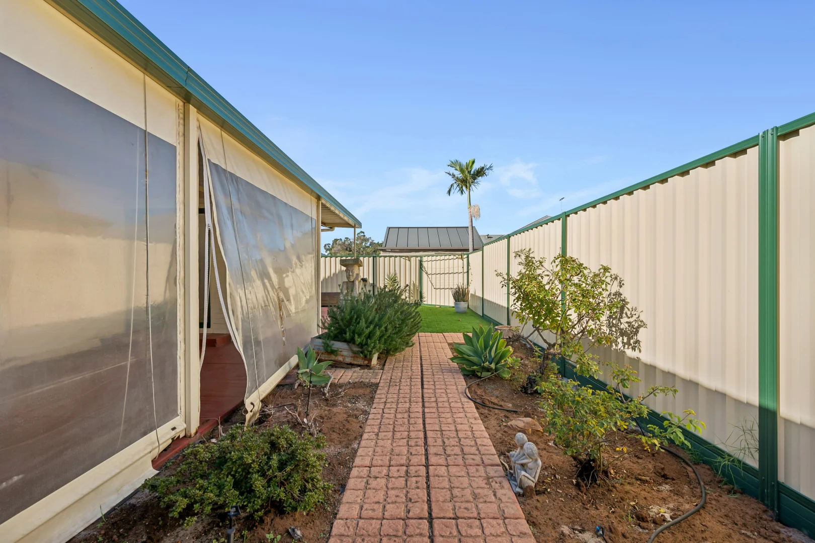 Additional image 17 of 8 Bernice Way, Thornlie WA 6108