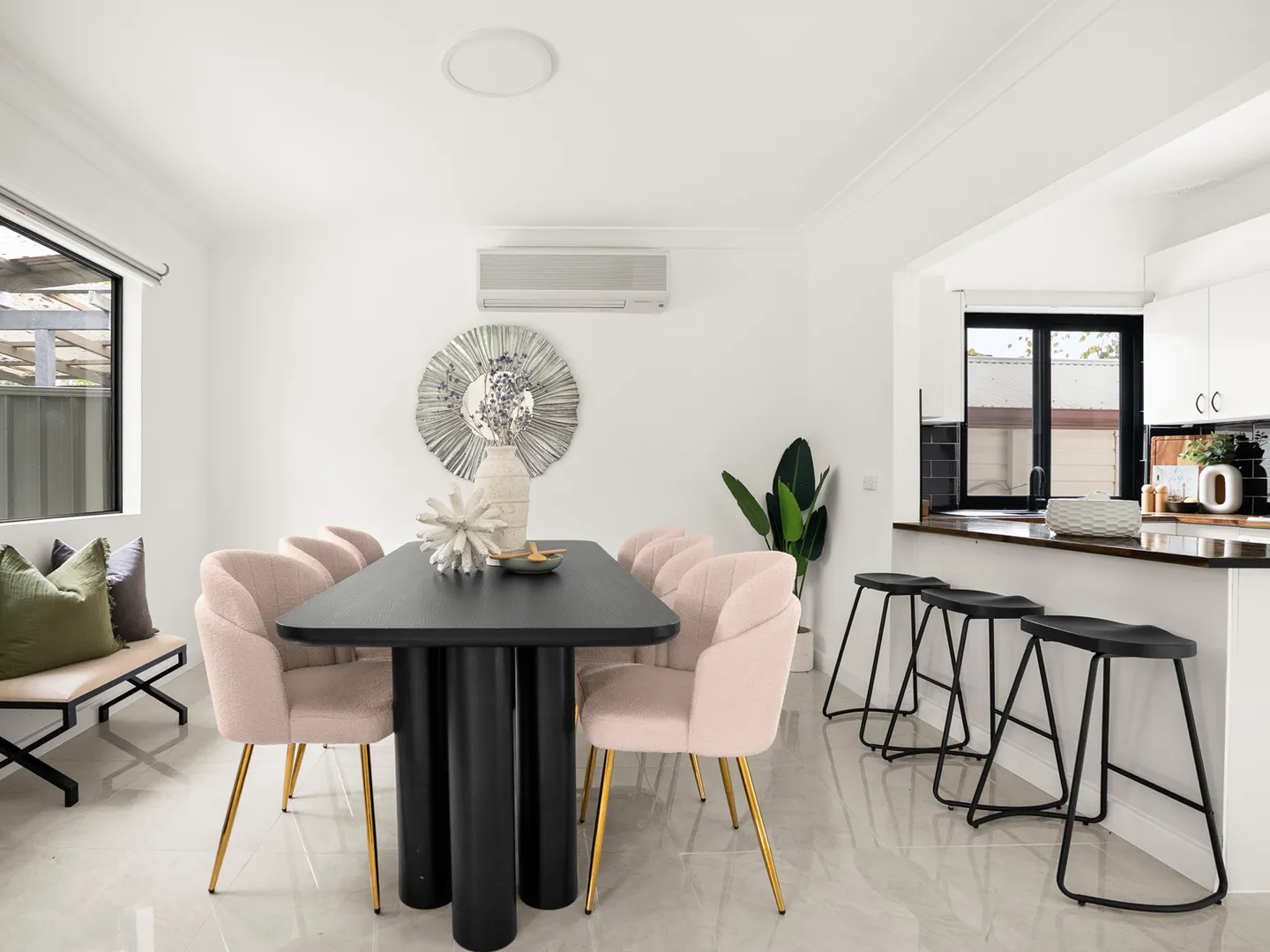 House in Sydney, Blacktown - View 4