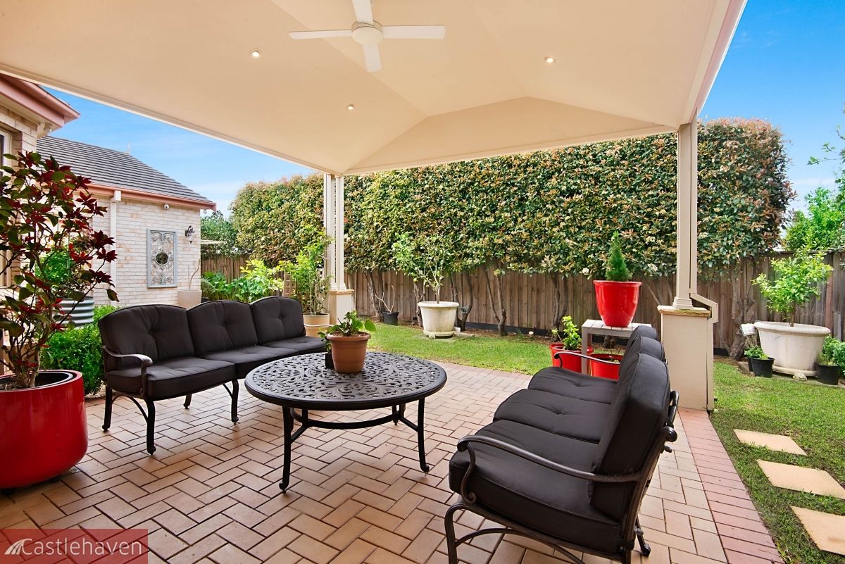 7 Giovanna Court, Castle Hill NSW 2154, Image 2