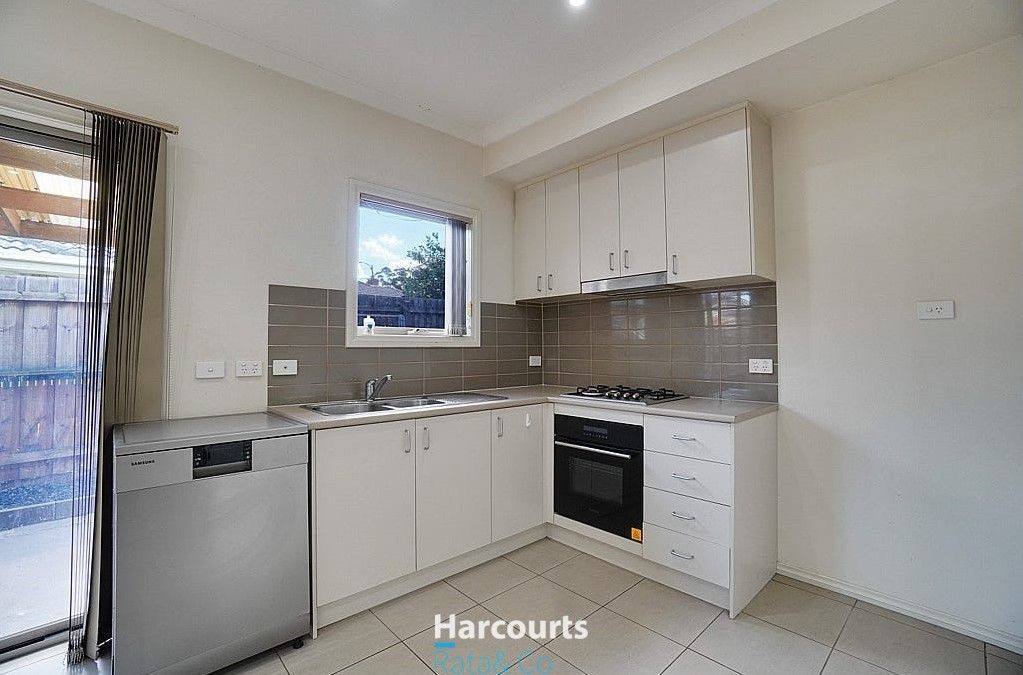 4/12 Newton Crescent, Lalor VIC 3075, Image 1