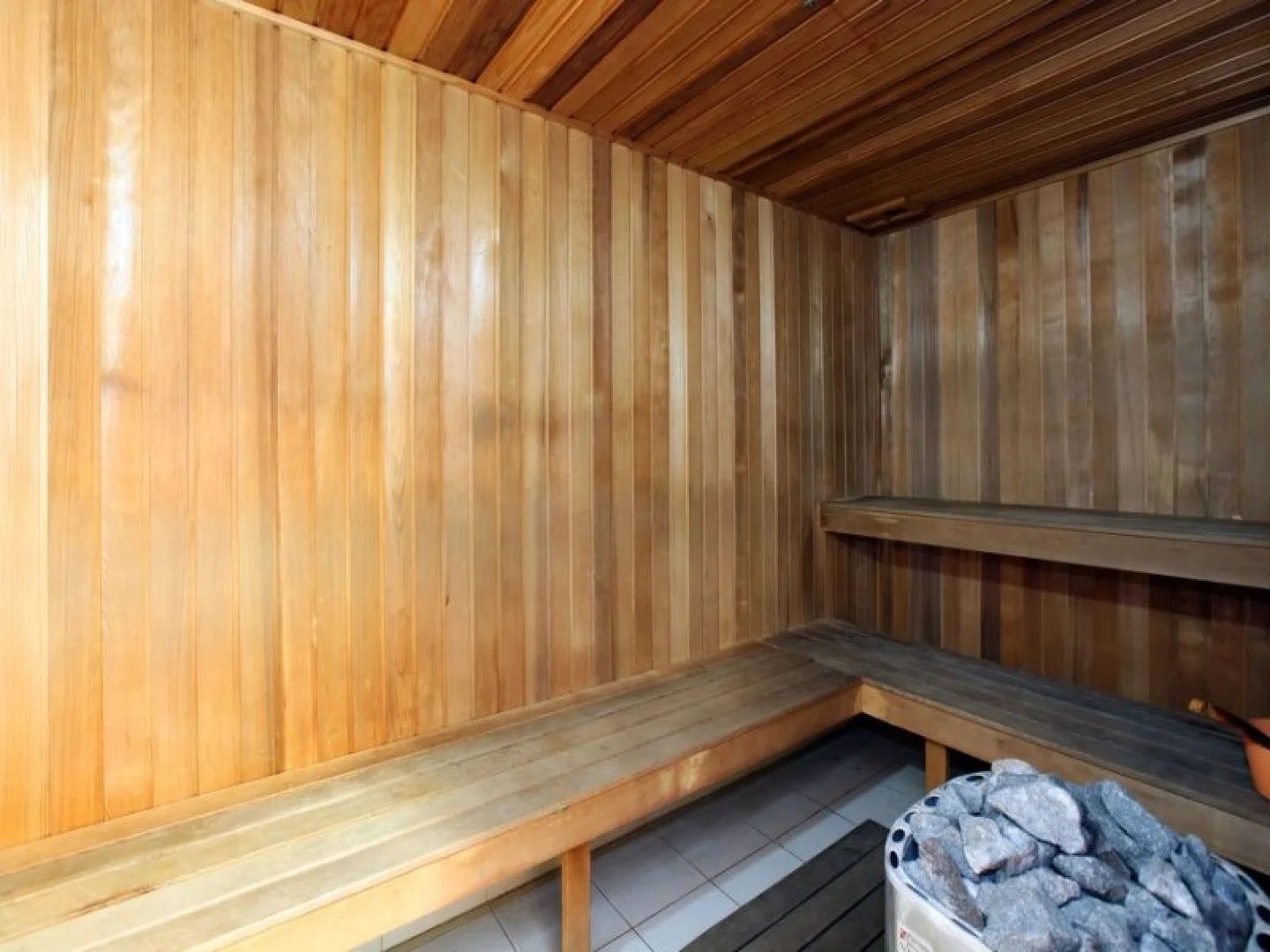 Additional image 4 of ID:21174060/21-31 Cypress Avenue, Surfers Paradise QLD 4217