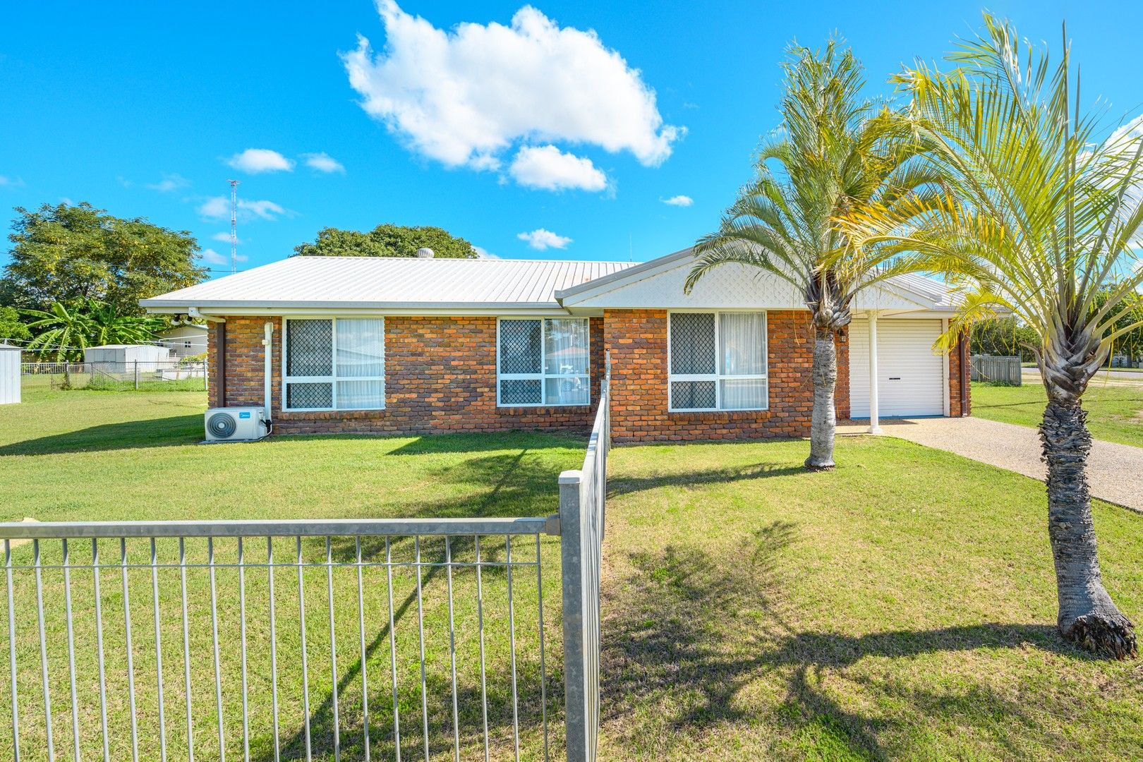 2 Lorraine Court, Gracemere QLD 4702, Image 0