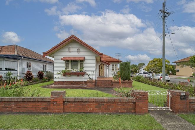 Picture of 75 Nudgee Road, HAMILTON QLD 4007