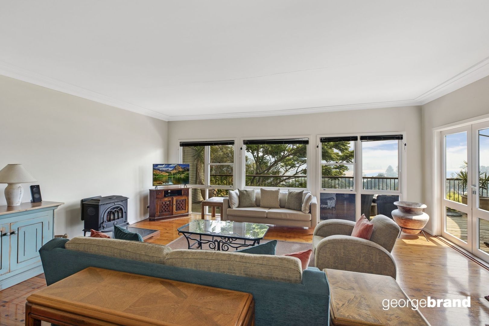 53 Ascot Avenue, Avoca Beach NSW 2251, Image 2