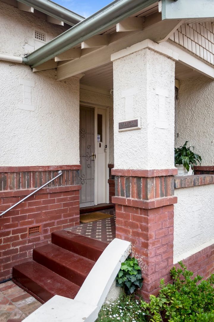 94 Baroda Street, Travancore VIC 3032, Image 2