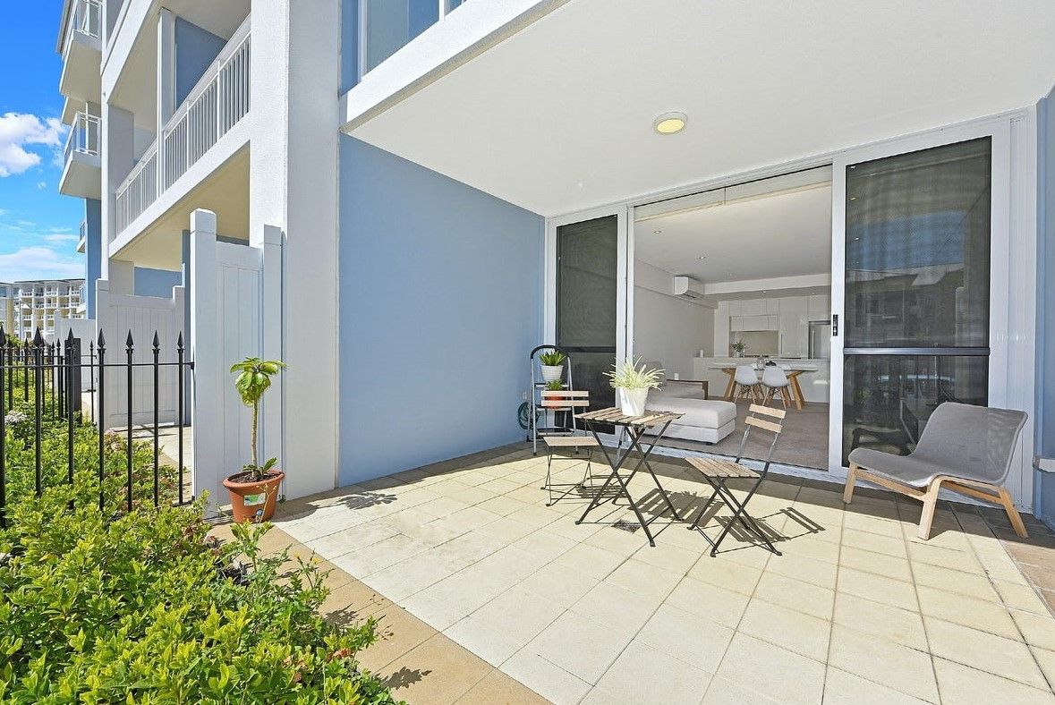 1 bedrooms Apartment / Unit / Flat in 106/68 Peninsula Drive BREAKFAST POINT NSW, 2137