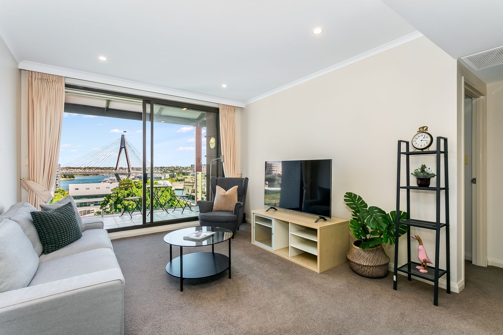 1301/66 Bowman Street, Pyrmont NSW 2009 Apartment For Rent 1,500