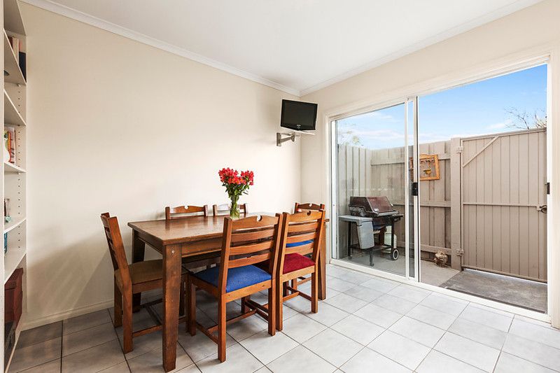 5/10 Willis Street, Hampton VIC 3188, Image 2