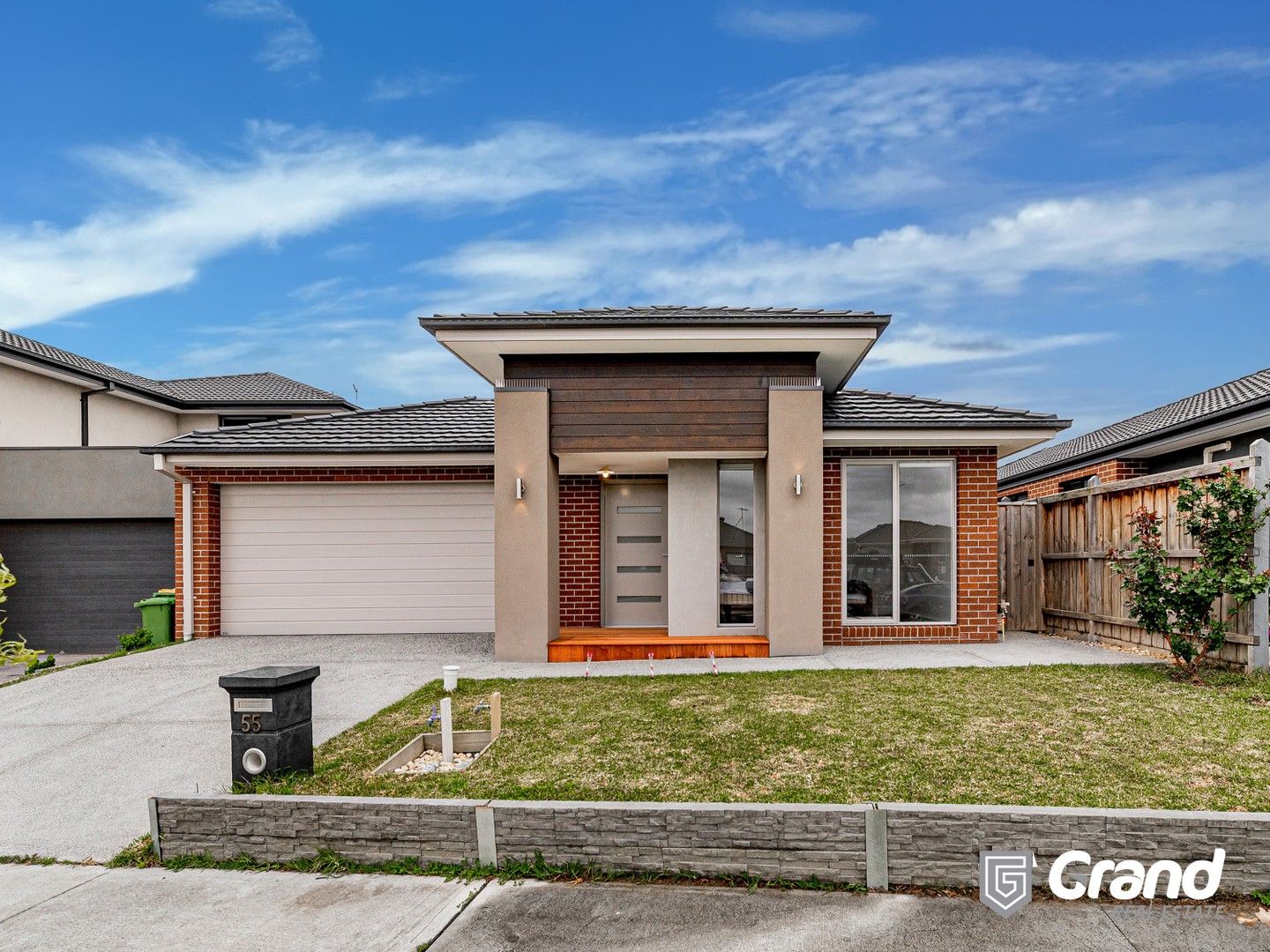 4 bedrooms House in 55 Pioneer Way OFFICER VIC, 3809