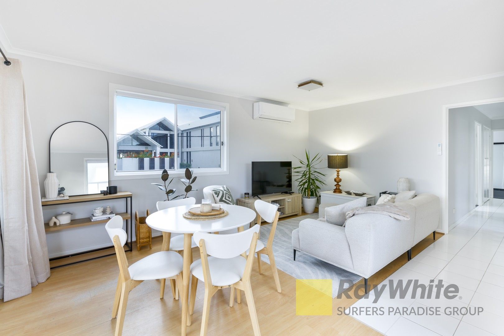 2/4 Sunbrite Avenue, Mermaid Beach QLD 4218, Image 1