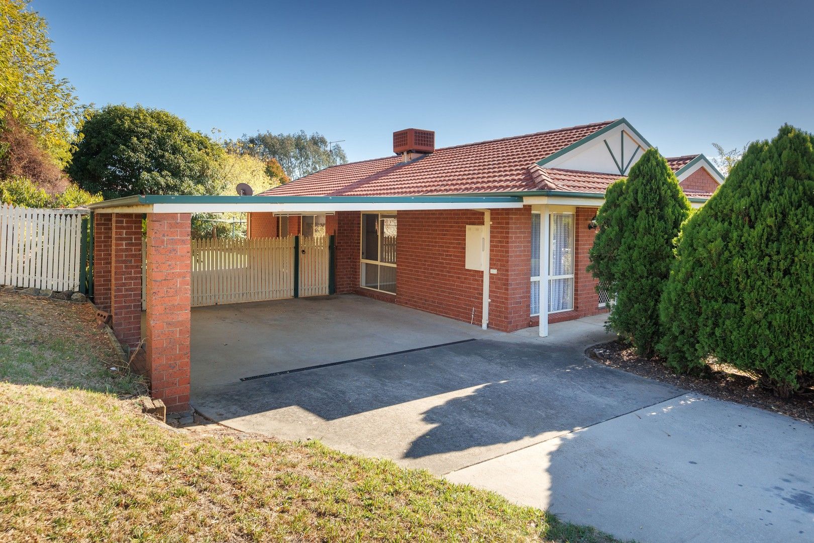 1 Comfrey Court, Baranduda VIC 3691, Image 0