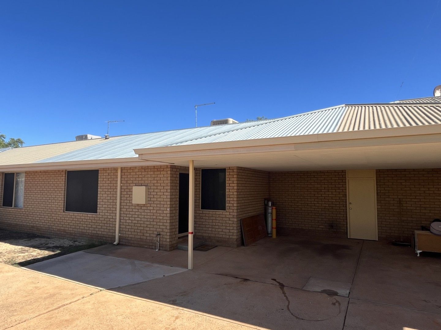 2/37 Sylvester Street, Coolgardie WA 6429, Image 0