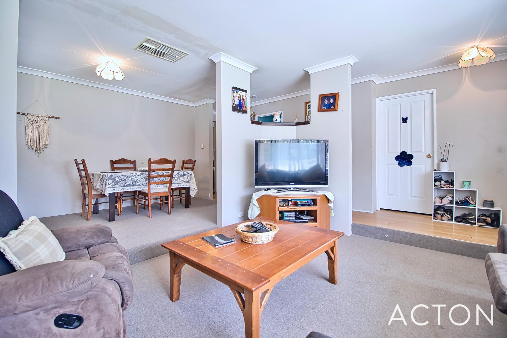 72 Woodbridge Drive, Cooloongup WA 6168, Image 2