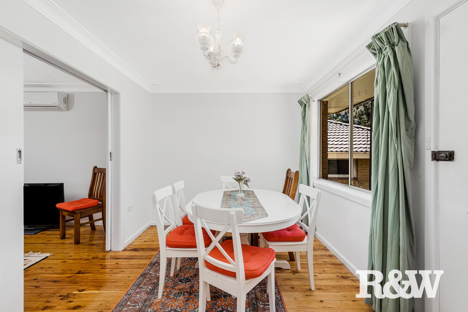 8 Bel-Air Road, Penrith NSW 2750, Image 2