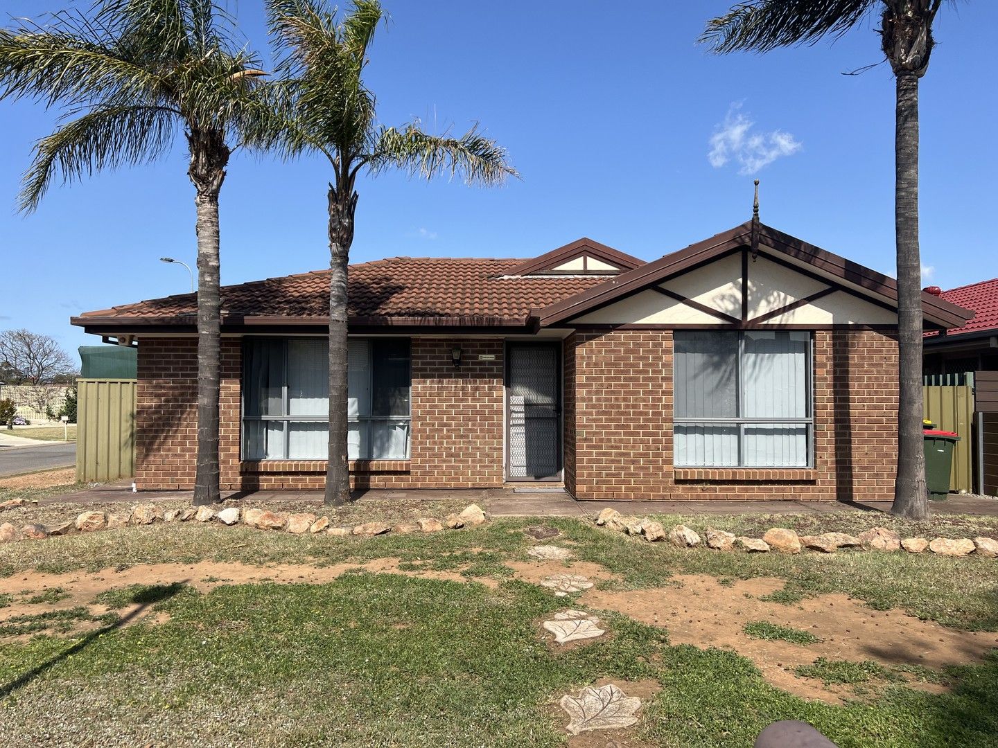 3 bedrooms House in 6 Mcinerney Court ANDREWS FARM SA, 5114