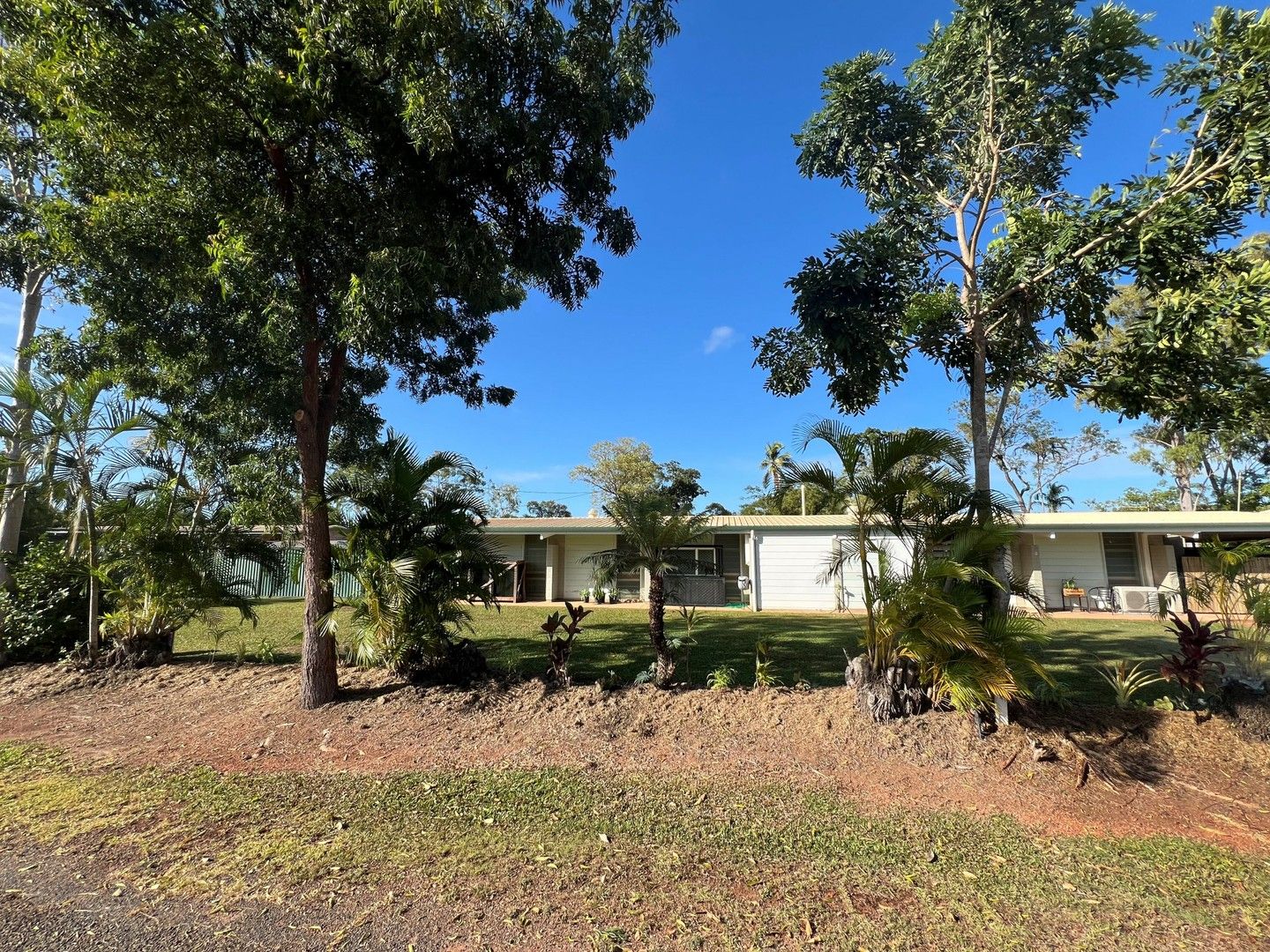 8 Chillei Nhee Ct, Rocky Point QLD 4874, Image 0