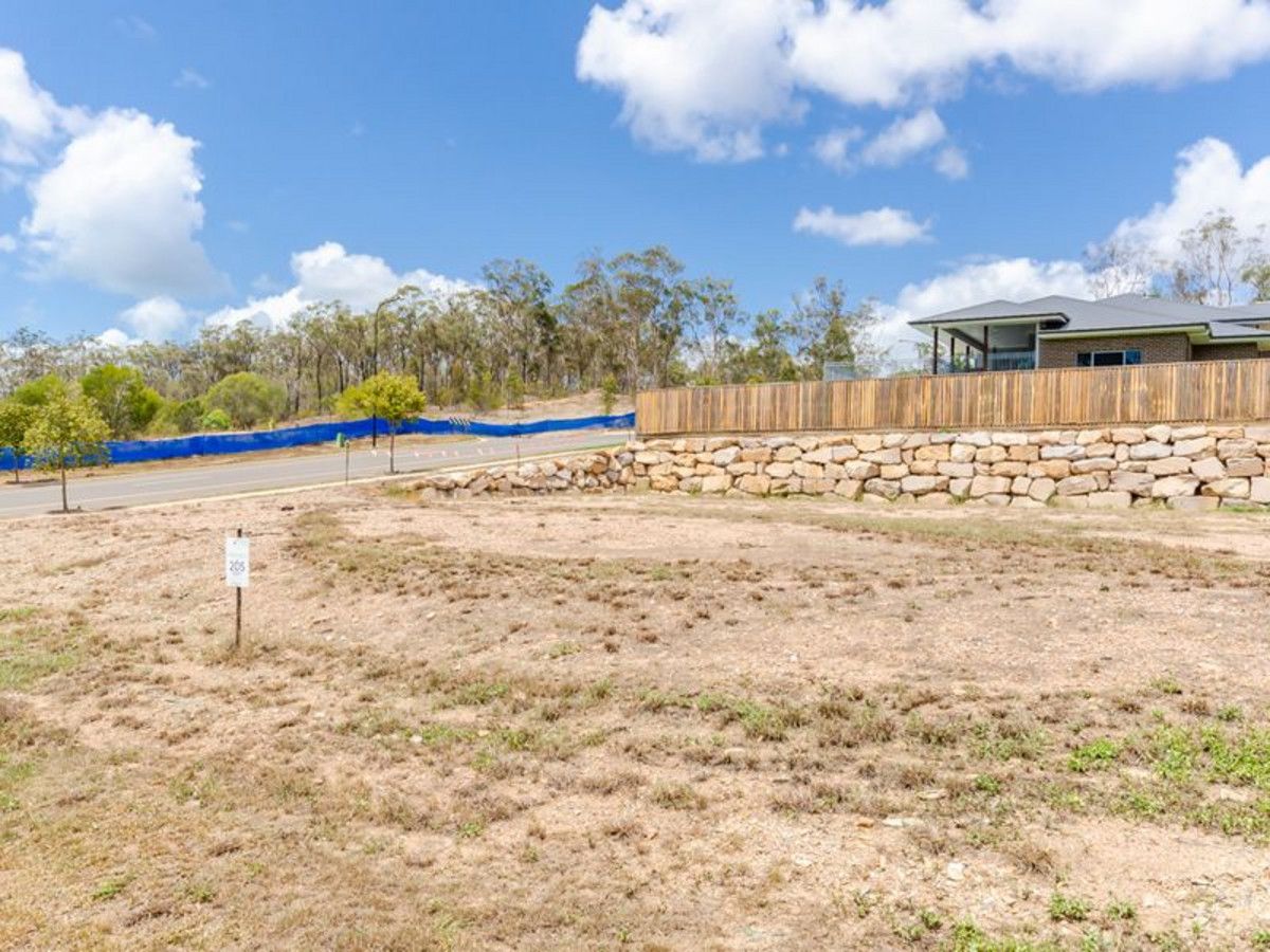 205/40 Caulder Esplanade, Boyne Island QLD 4680, Image 0