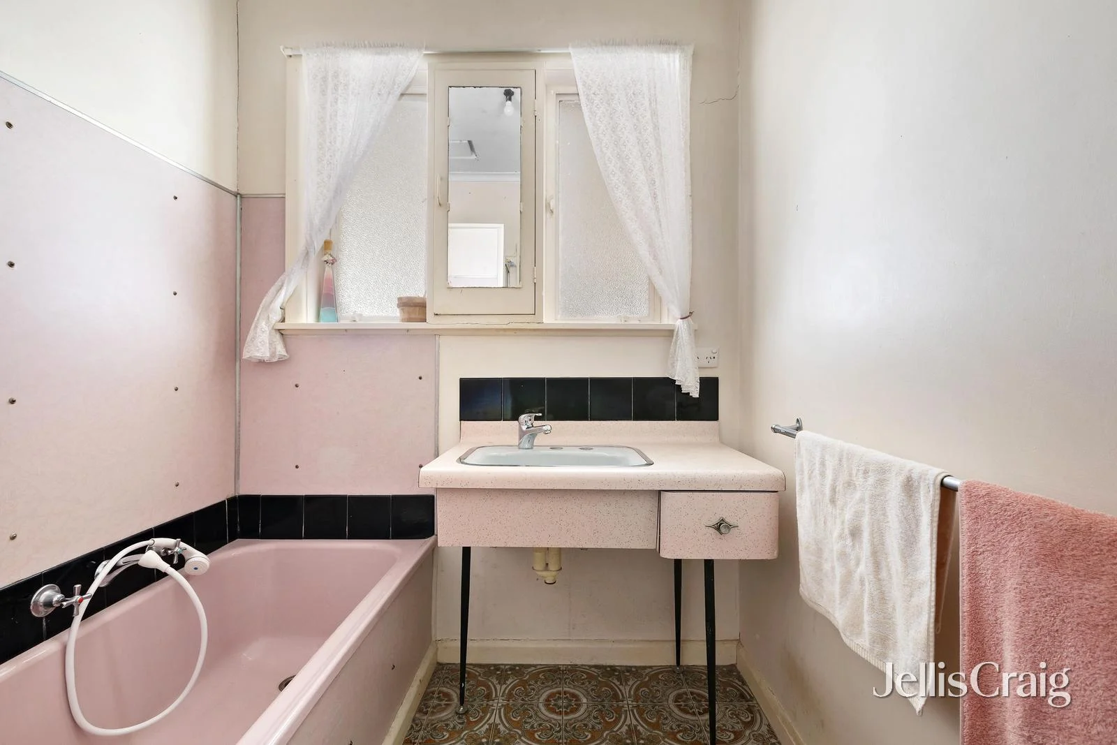 Additional image 7 of 14 Dumas Avenue, Avondale Heights VIC 3034